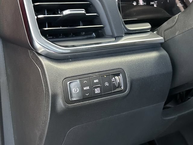 New 2026 GMC Terrain Denali w/ LPO, Black Badging Package AWD/4WD image 35