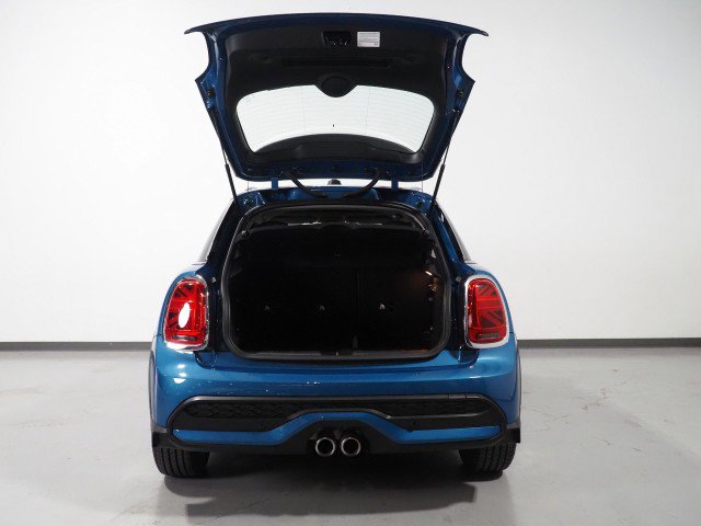Used 2024 MINI Cooper S image 36