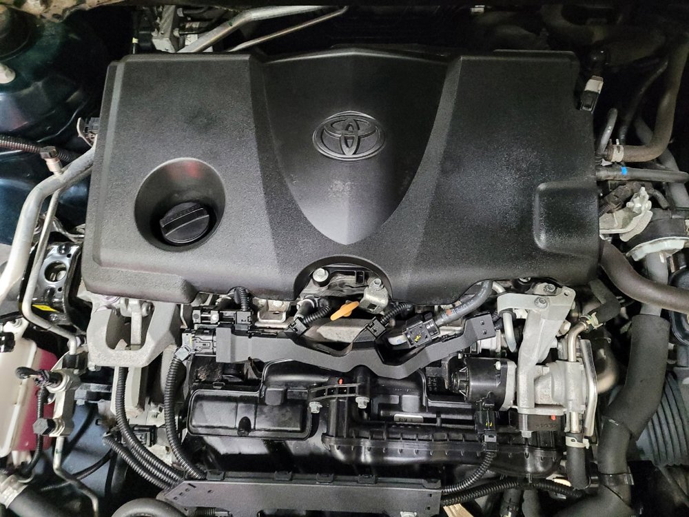 Used 2020 Toyota Camry LE image 30