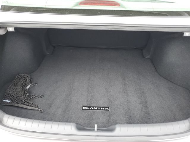 Certified 2023 Hyundai Elantra SEL FWD image 8