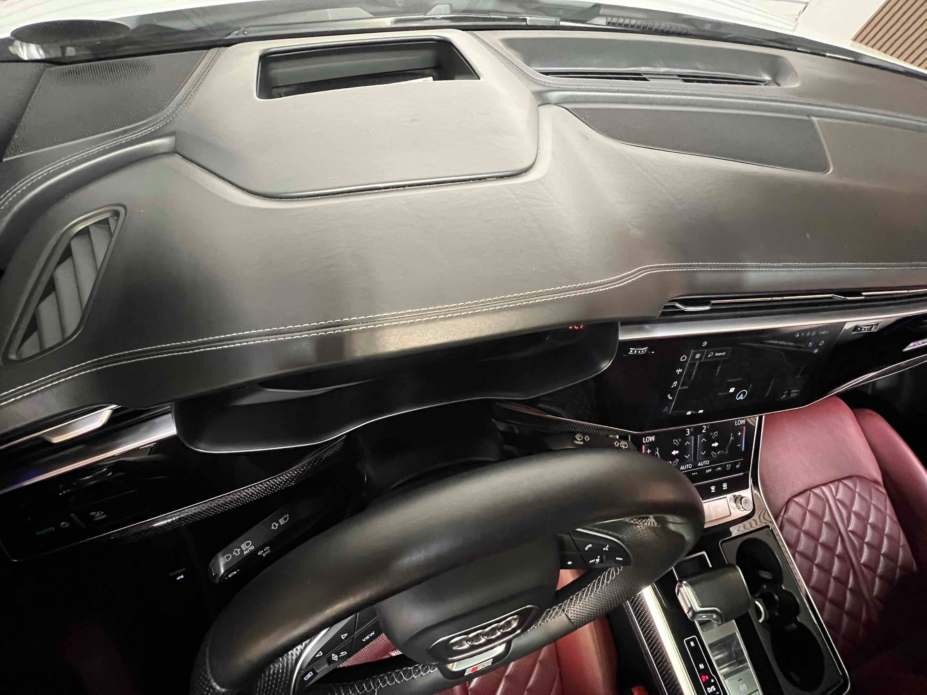 Used 2022 Audi SQ7 Prestige w/ Prestige Package AWD/4WD image 7