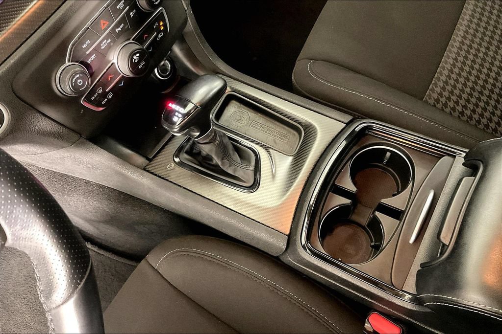 Used 2021 Dodge Charger R/T w/ Carbon/Suede Interior Package RWD image 17