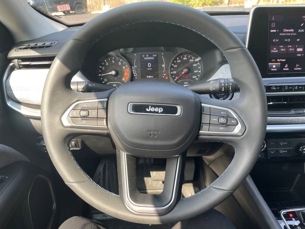 Used 2022 Jeep Compass Latitude image 17