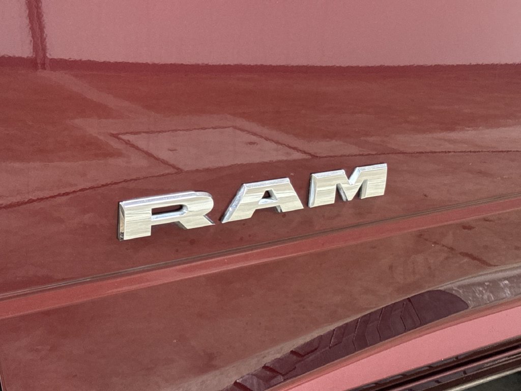 Used 2020 RAM 2500 Big Horn w/ Level 1 Equipment Group AWD/4WD image 25