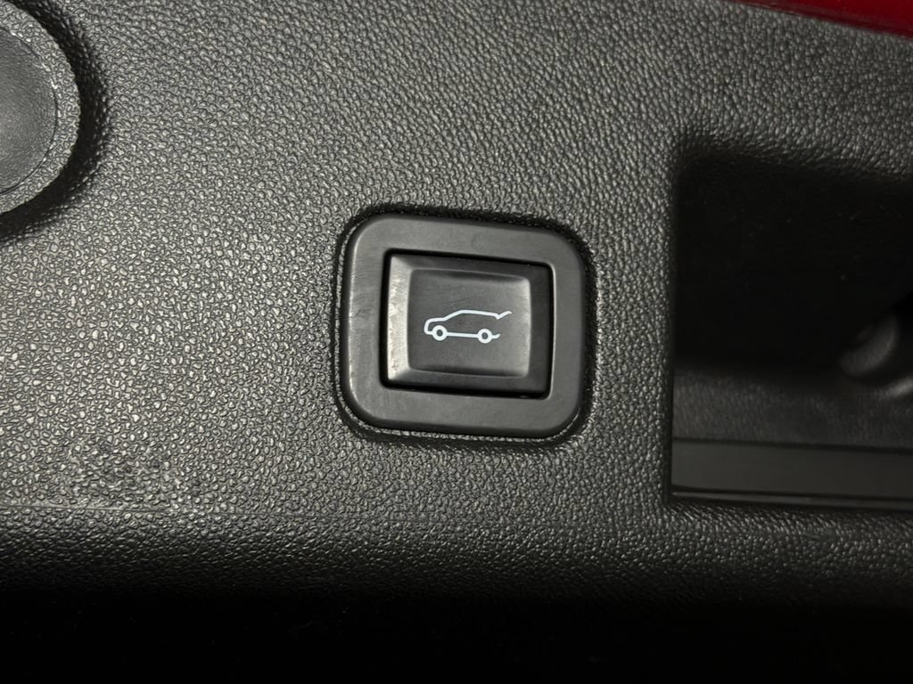 Used 2019 Chevrolet Equinox LT FWD image 7