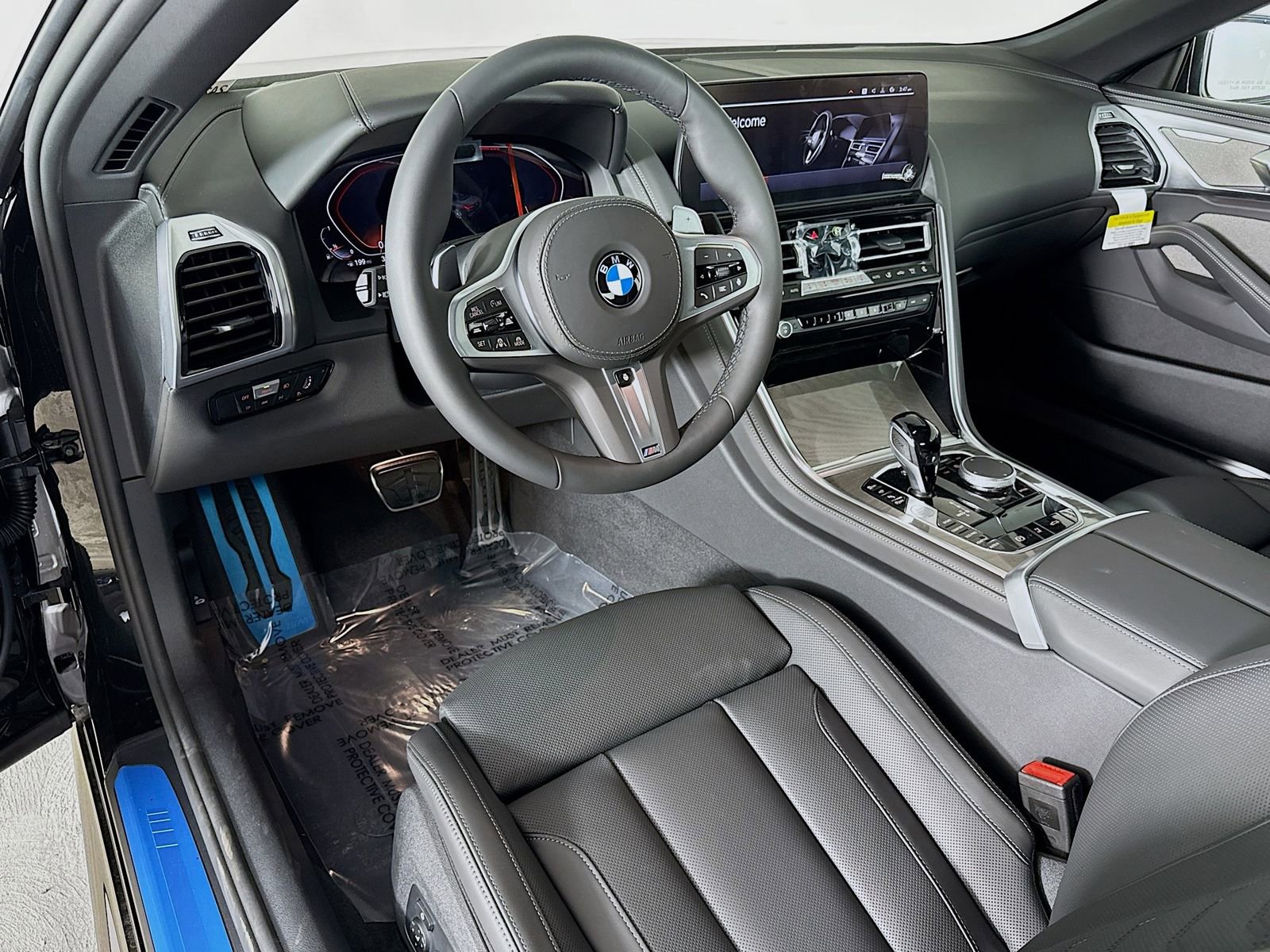 New 2026 BMW 840i Convertible RWD image 9