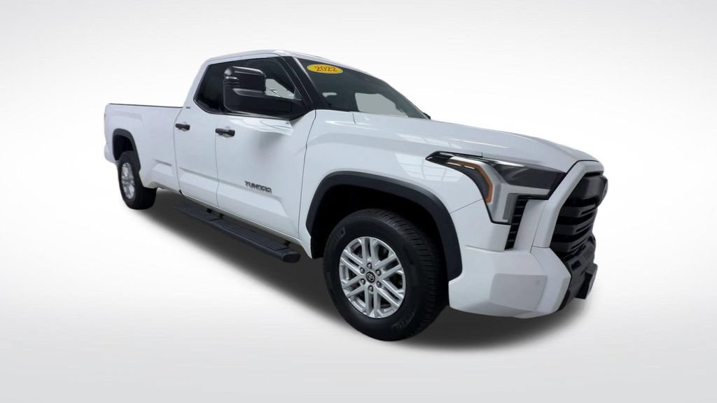 Certified 2022 Toyota Tundra SR5 w/ SR5 Convenience Package AWD/4WD image 17