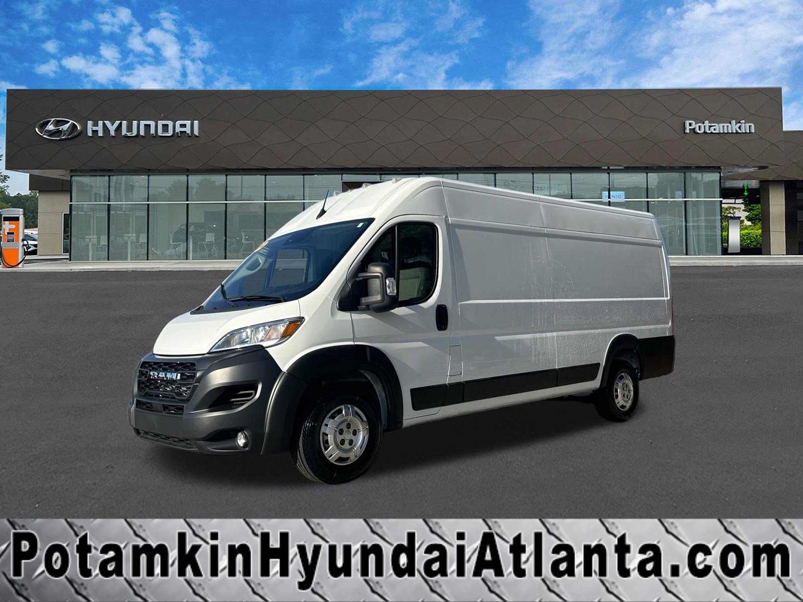 Used 2024 RAM ProMaster 3500 w/ Convenience Group image 1