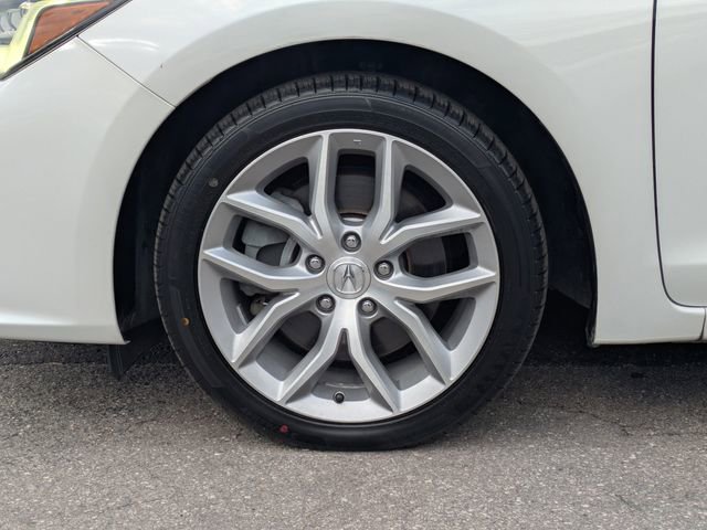 Used 2019 Acura ILX image 11