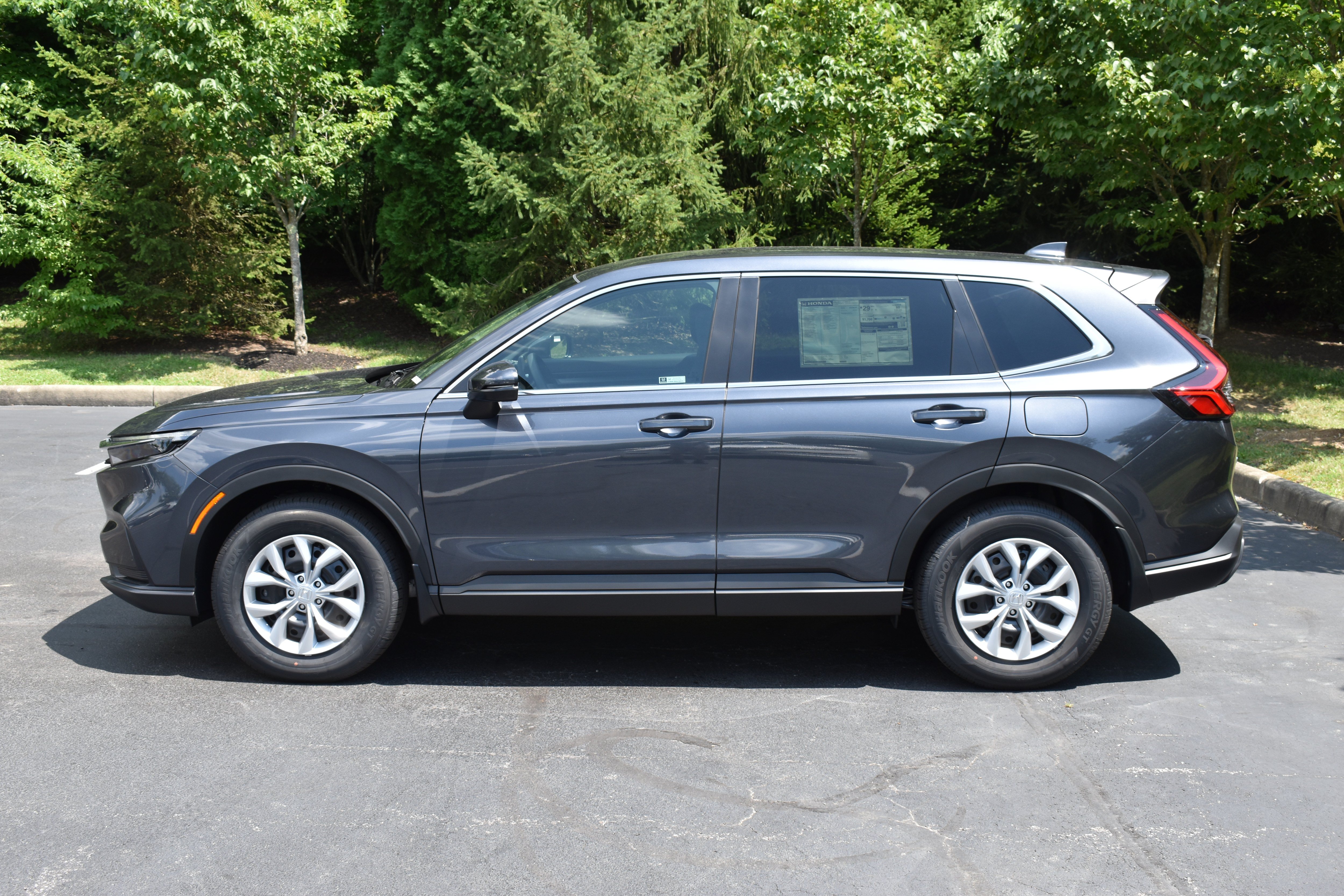 New 2026 Honda CR-V LX image 4