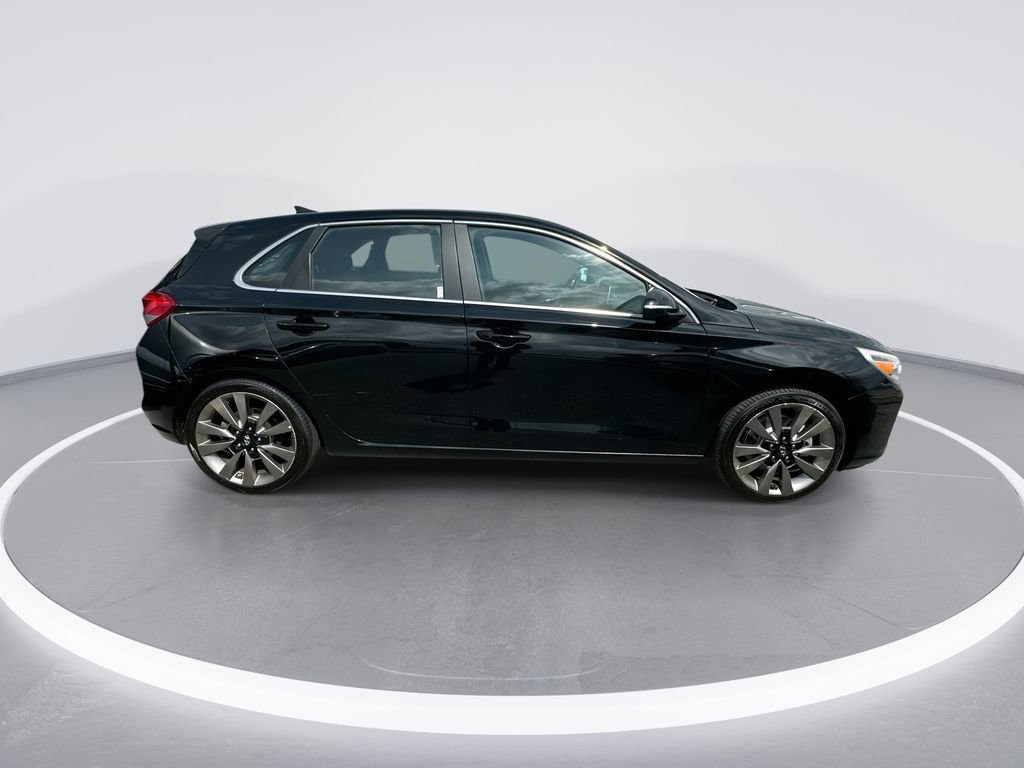 Used 2018 Hyundai Elantra GT Sport image 9