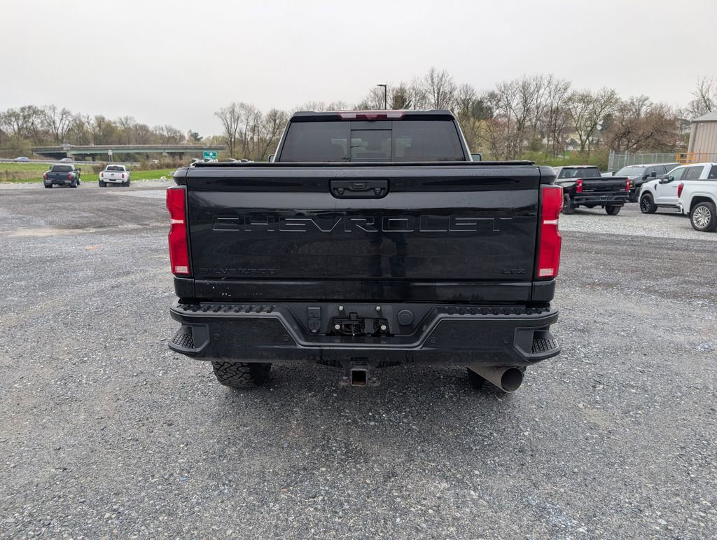 Used 2025 Chevrolet Silverado 2500 LTZ w/ Trail Boss Package image 17