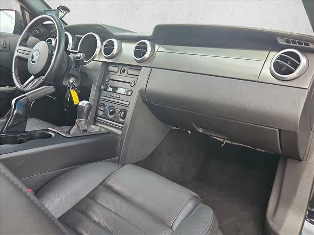 Used 2007 Ford Mustang Shelby GT500 RWD image 21