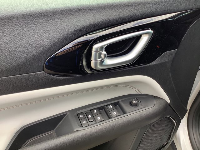 New 2026 Jeep Compass Limited image 10