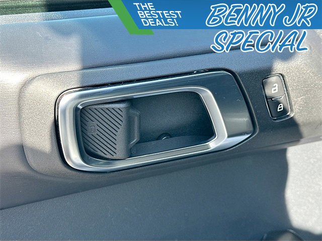 Used 2025 Ford Bronco Outer Banks image 18