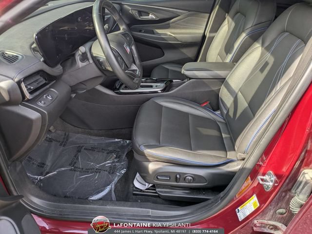 Used 2024 Buick Envista Sport Touring w/ Convenience I Package FWD image 12