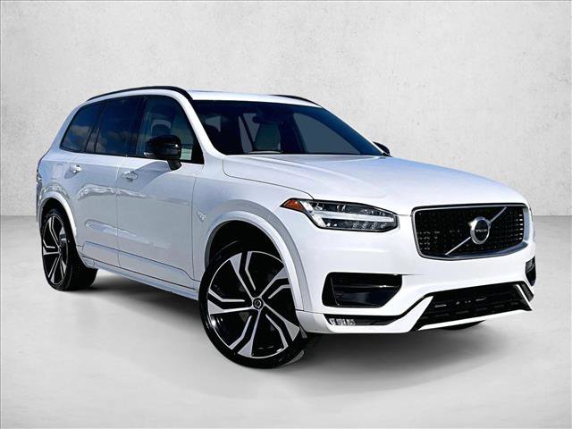 Used 2020 Volvo XC90 T5 R-Design image 12