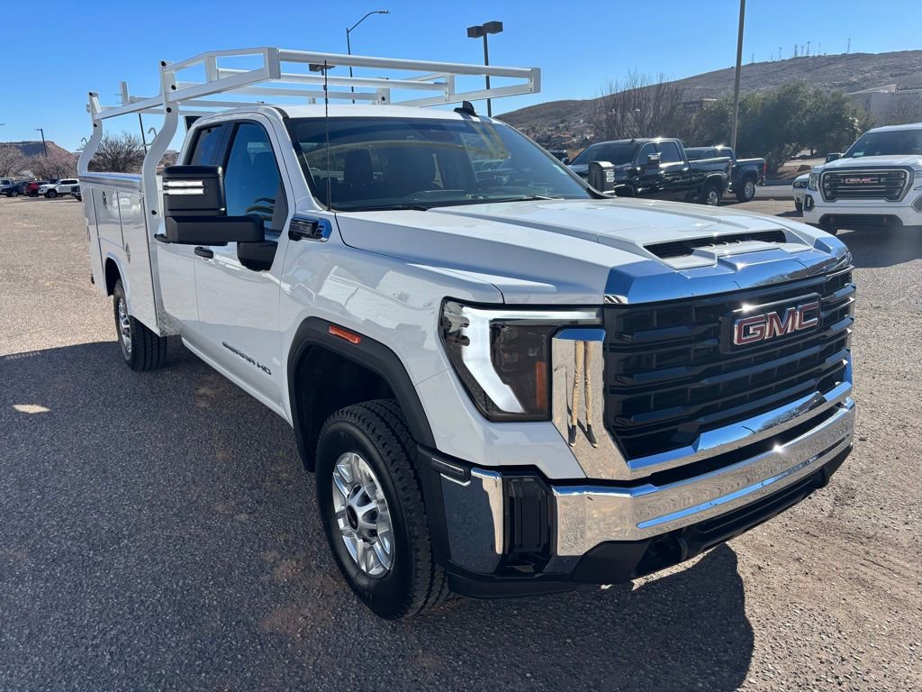 New 2026 GMC Sierra 2500 Pro w/ Convenience Package AWD/4WD image 3