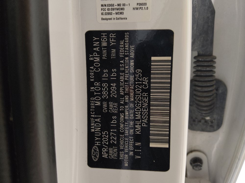 Used 2025 Hyundai Elantra Sport FWD image 33