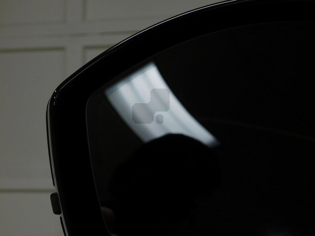 Used 2024 Jaguar F-PACE SVR image 22