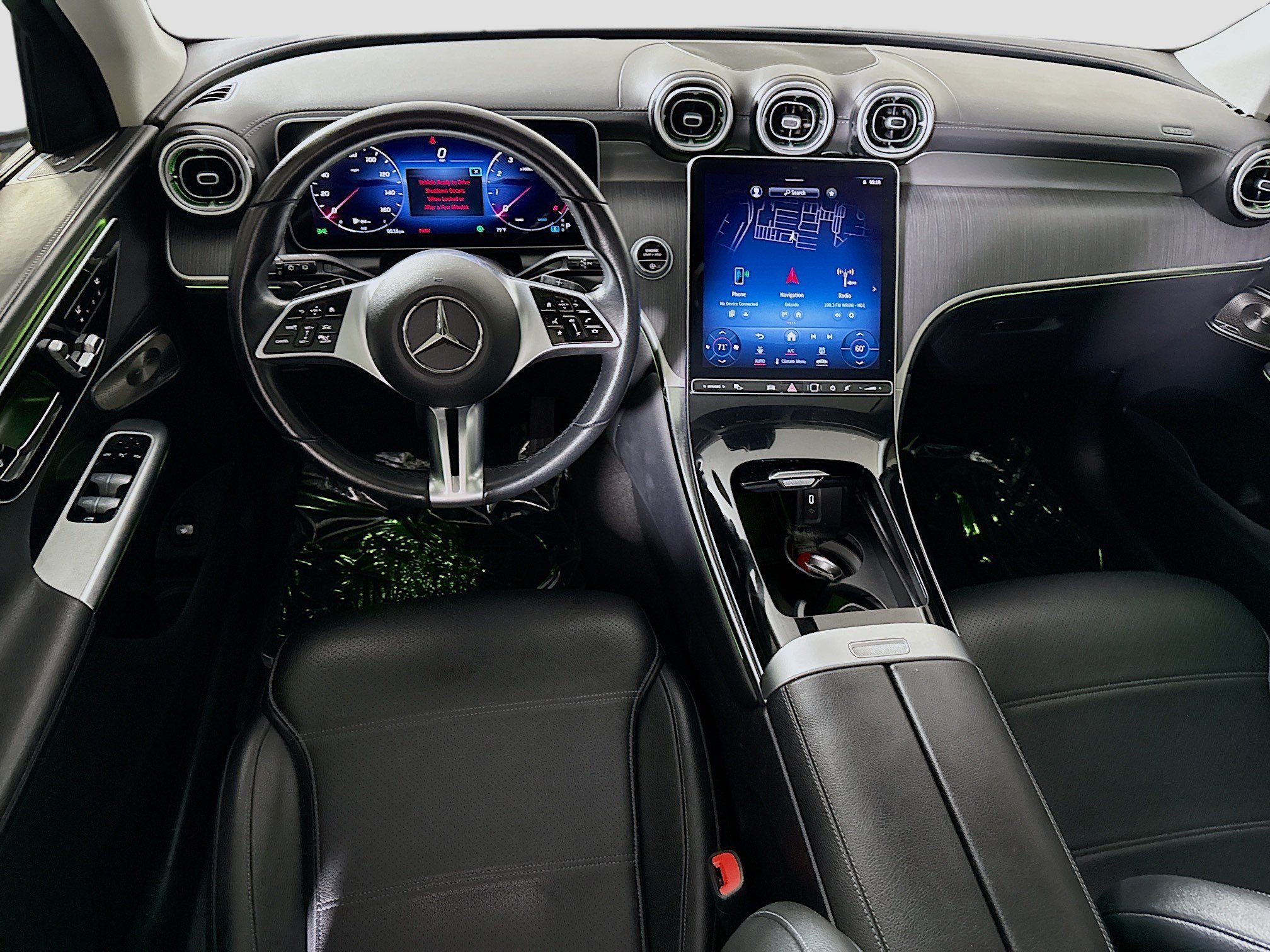 Used 2023 Mercedes-Benz GLC 300 4MATIC w/ Exclusive Trim Package image 17