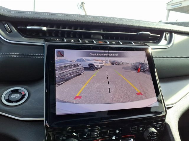 New 2025 Jeep Grand Cherokee L Limited w/ MOPAR Finishing Package image 17