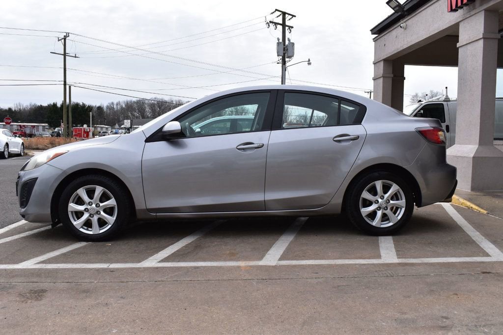 Used 2011 MAZDA MAZDA3 i Touring image 5