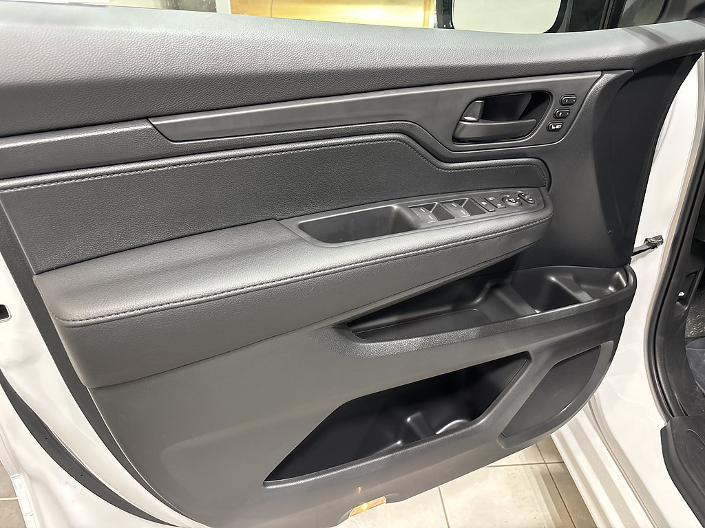 New 2026 Honda Odyssey Sport-L image 8