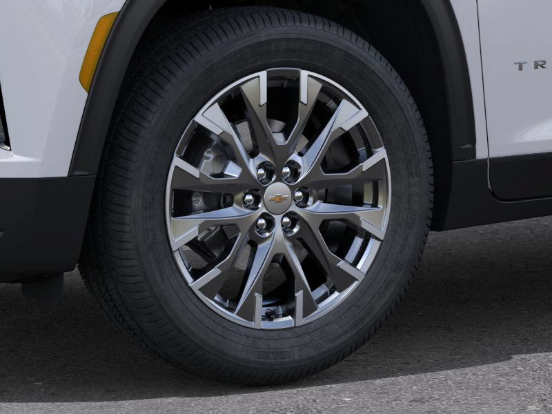 New 2026 Chevrolet Traverse LT w/ Sun and Wheel Package FWD image 9