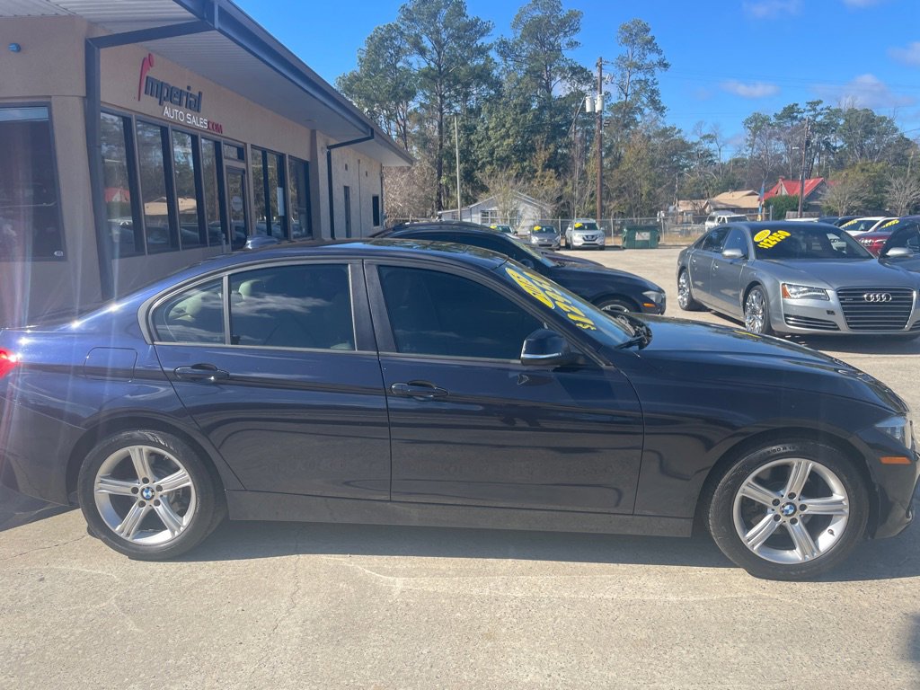 Used 2015 BMW 328i xDrive Sedan AWD/4WD image 2