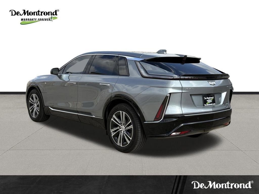 Used 2024 Cadillac Lyriq Luxury RWD image 7