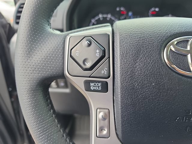 Used 2022 Toyota 4Runner SR5 Premium w/ Moonroof Package RWD image 20