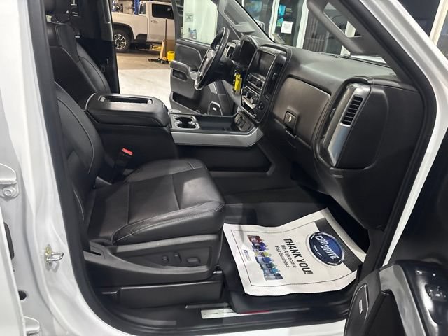 Used 2017 Chevrolet Silverado 2500 LTZ w/ Duramax Plus Package AWD/4WD image 34