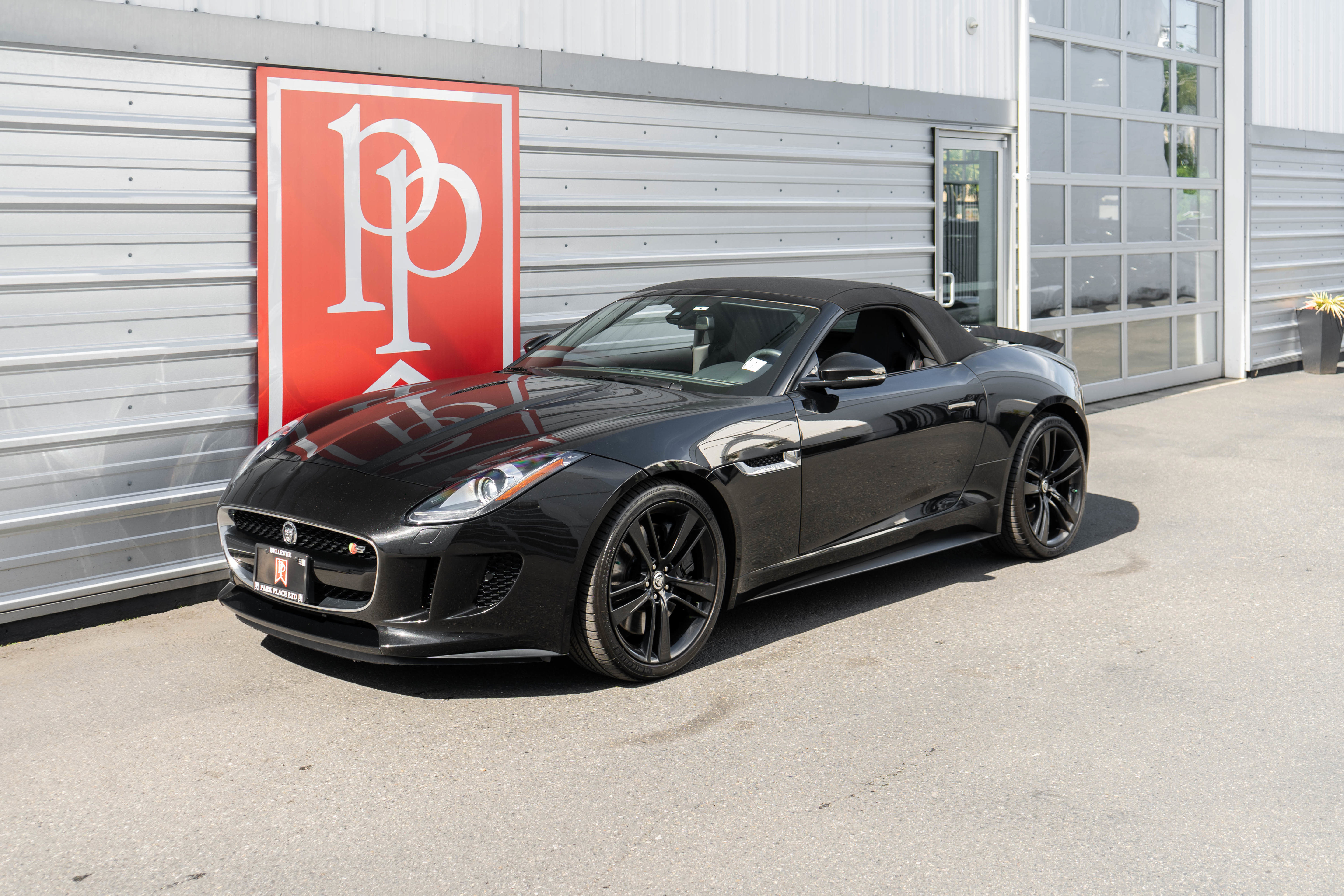 Used 2014 Jaguar F-TYPE S RWD image 32