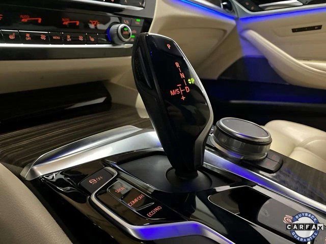 Used 2019 BMW 540i image 24