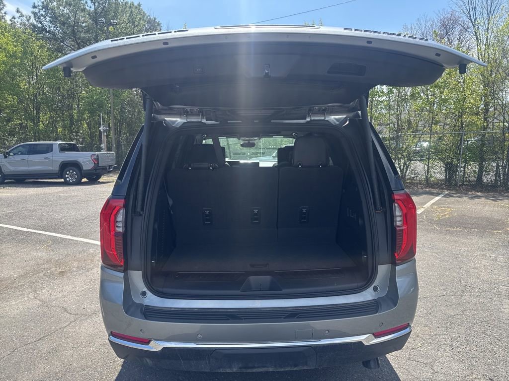 Certified 2025 GMC Yukon Elevation w/ Elevation Premium Package image 16