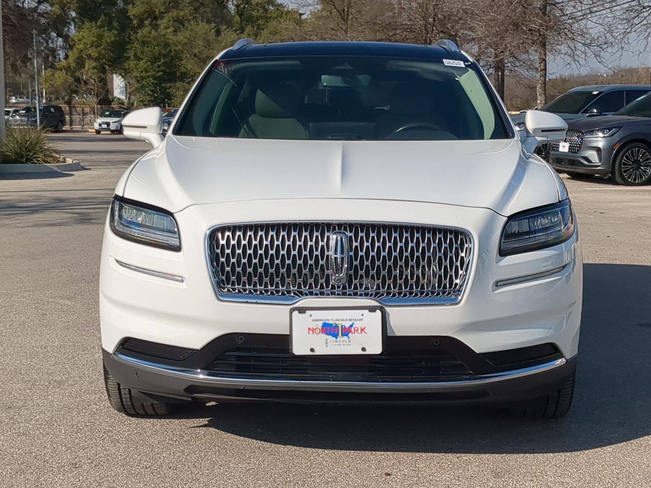 Used 2021 Lincoln Nautilus Reserve w/ Equipment Group 201A FWD image 8