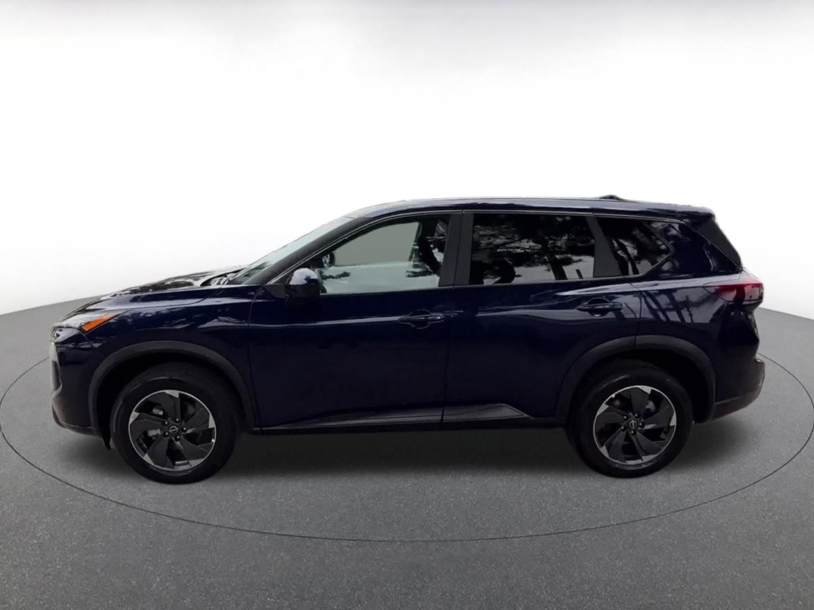 Used 2025 Nissan Rogue SV FWD image 8