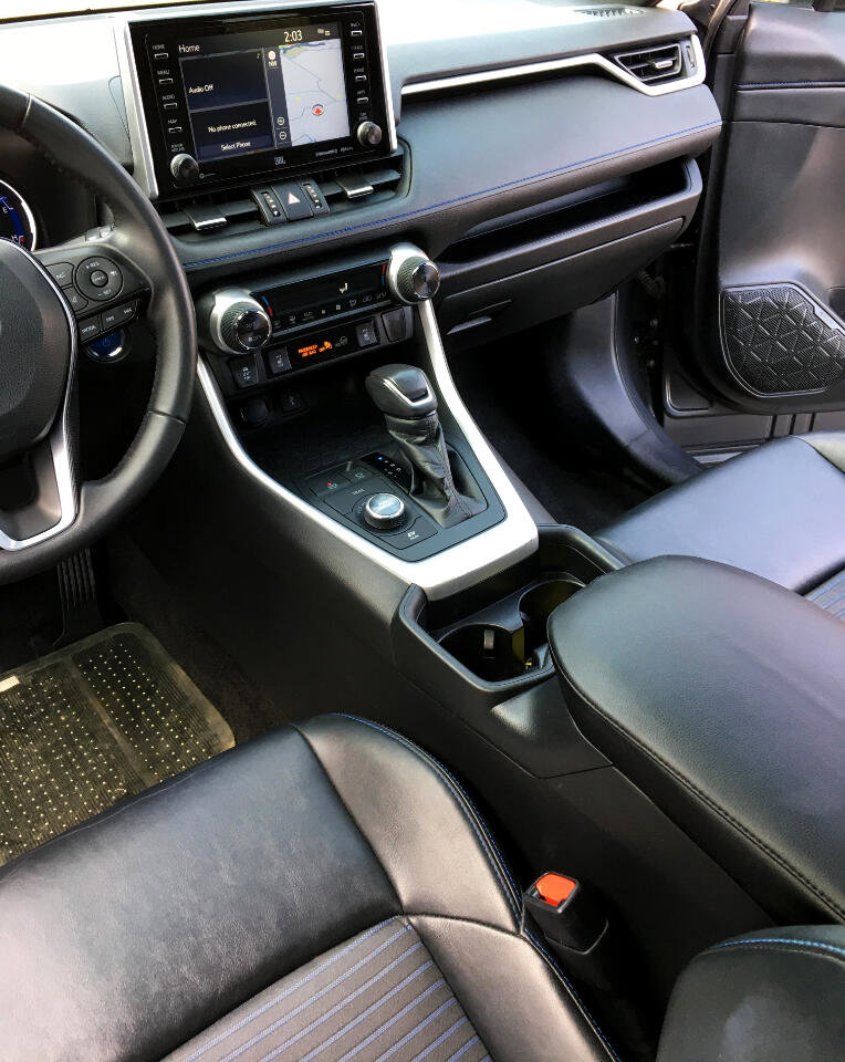 Used 2020 Toyota RAV4 XSE image 20