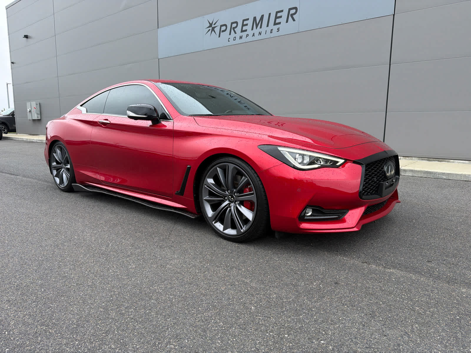 Used 2022 INFINITI Q60 Red Sport 400 w/ Cargo Package AWD/4WD image 5