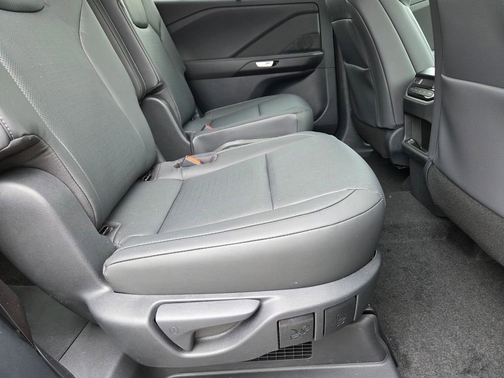 New 2026 Lexus TX 500h AWD image 31