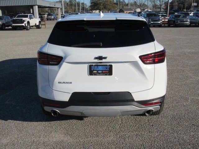 New 2026 Chevrolet Blazer LT image 6
