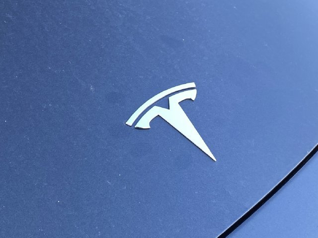 Used 2025 Tesla Model Y Long Range RWD image 8