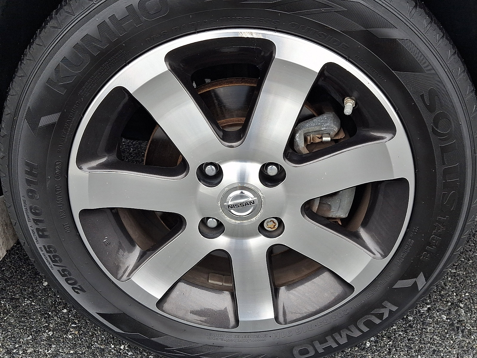 Used 2012 Nissan Sentra 2.0 SR w/ Special Edition Pkg image 8