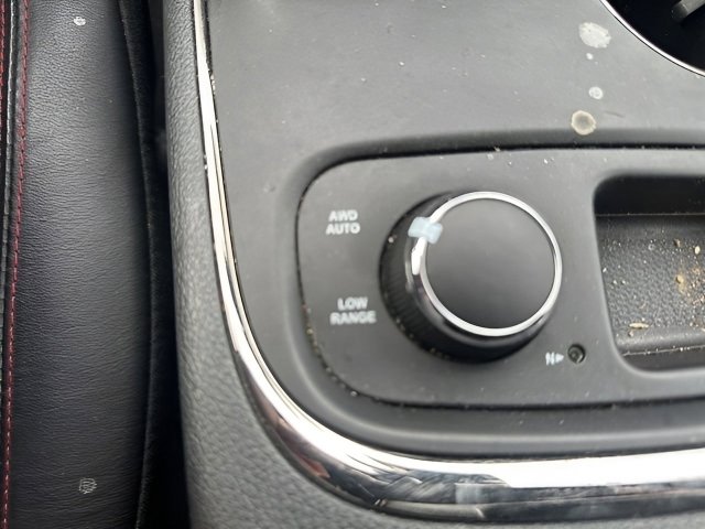 Used 2018 Dodge Durango R/T w/ Technology Group image 24