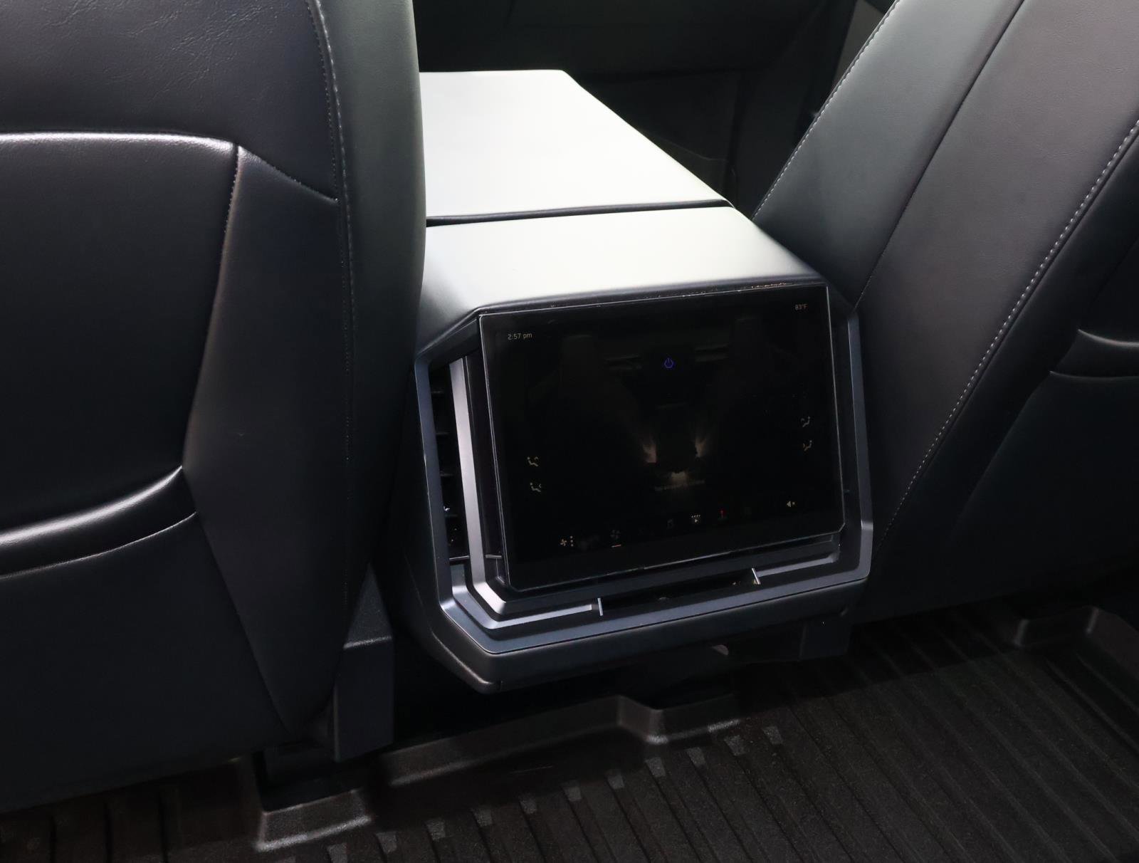 Used 2024 Tesla Cybertruck AWD Crew Cab image 13