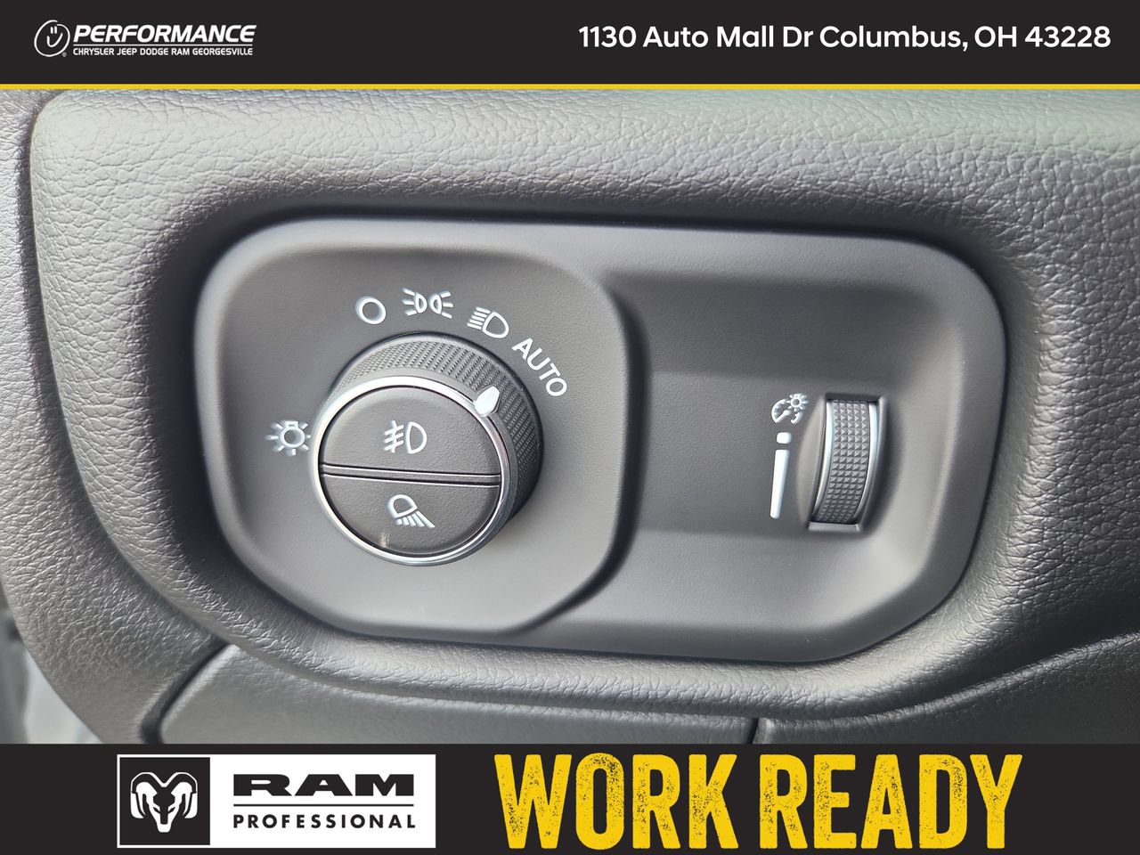 New 2026 RAM 2500 Big Horn AWD/4WD image 32