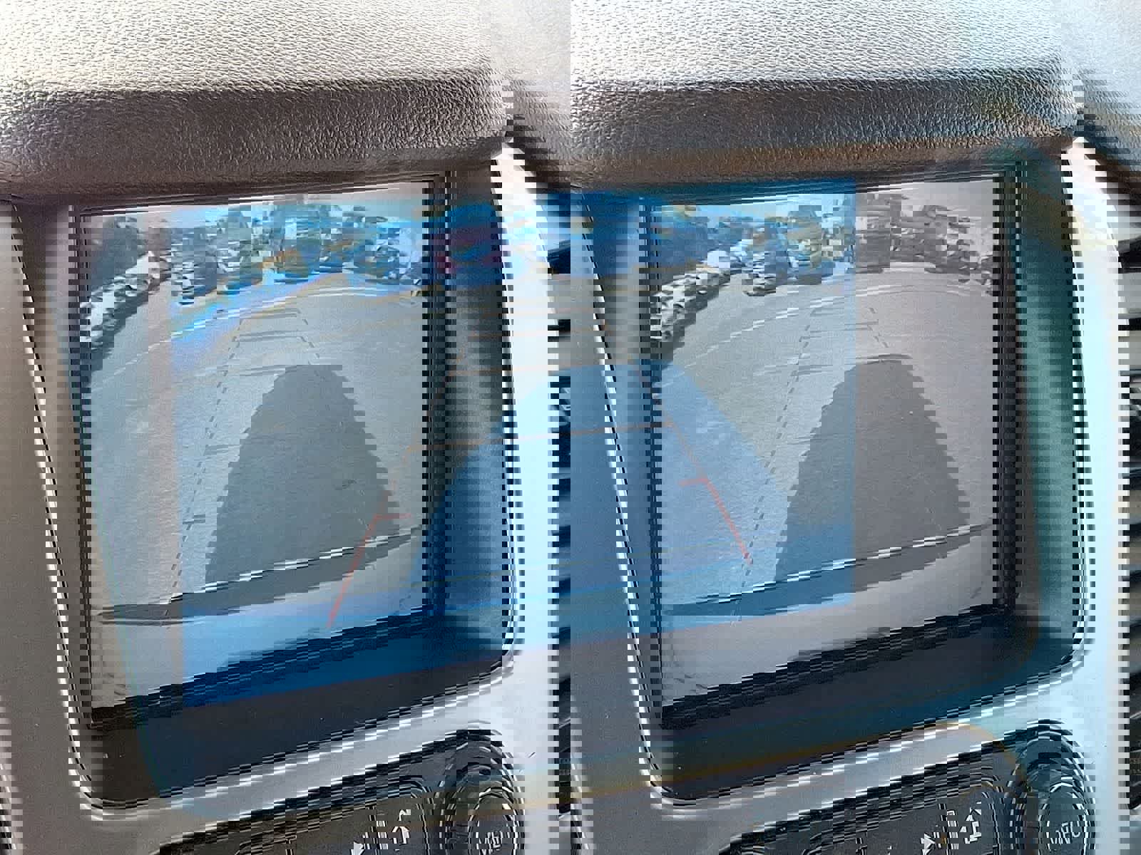 Used 2018 Chevrolet Suburban Premier image 21