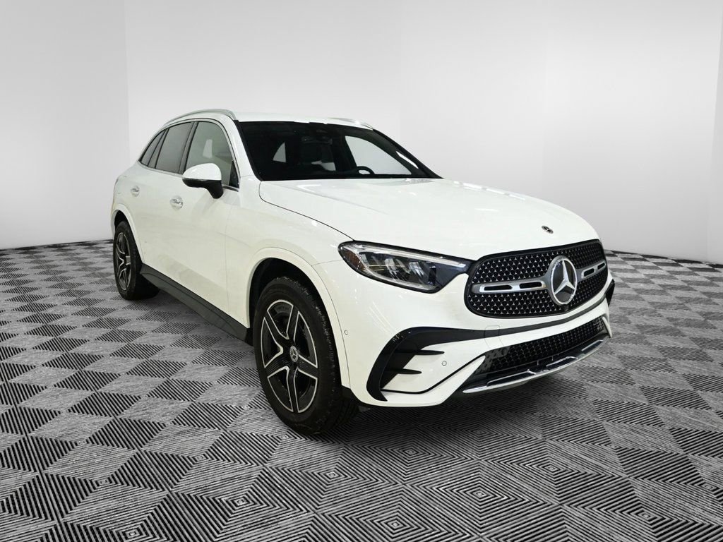 Certified 2025 Mercedes-Benz GLC 350e 4MATIC image 7