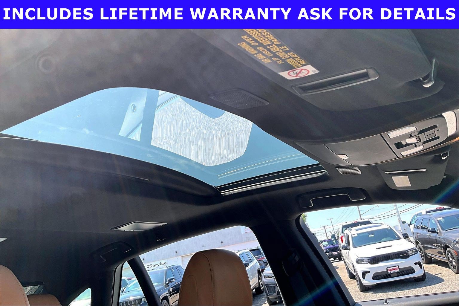 Used 2022 Lexus LS 500 w/ Accessory Package (Z2) RWD image 19